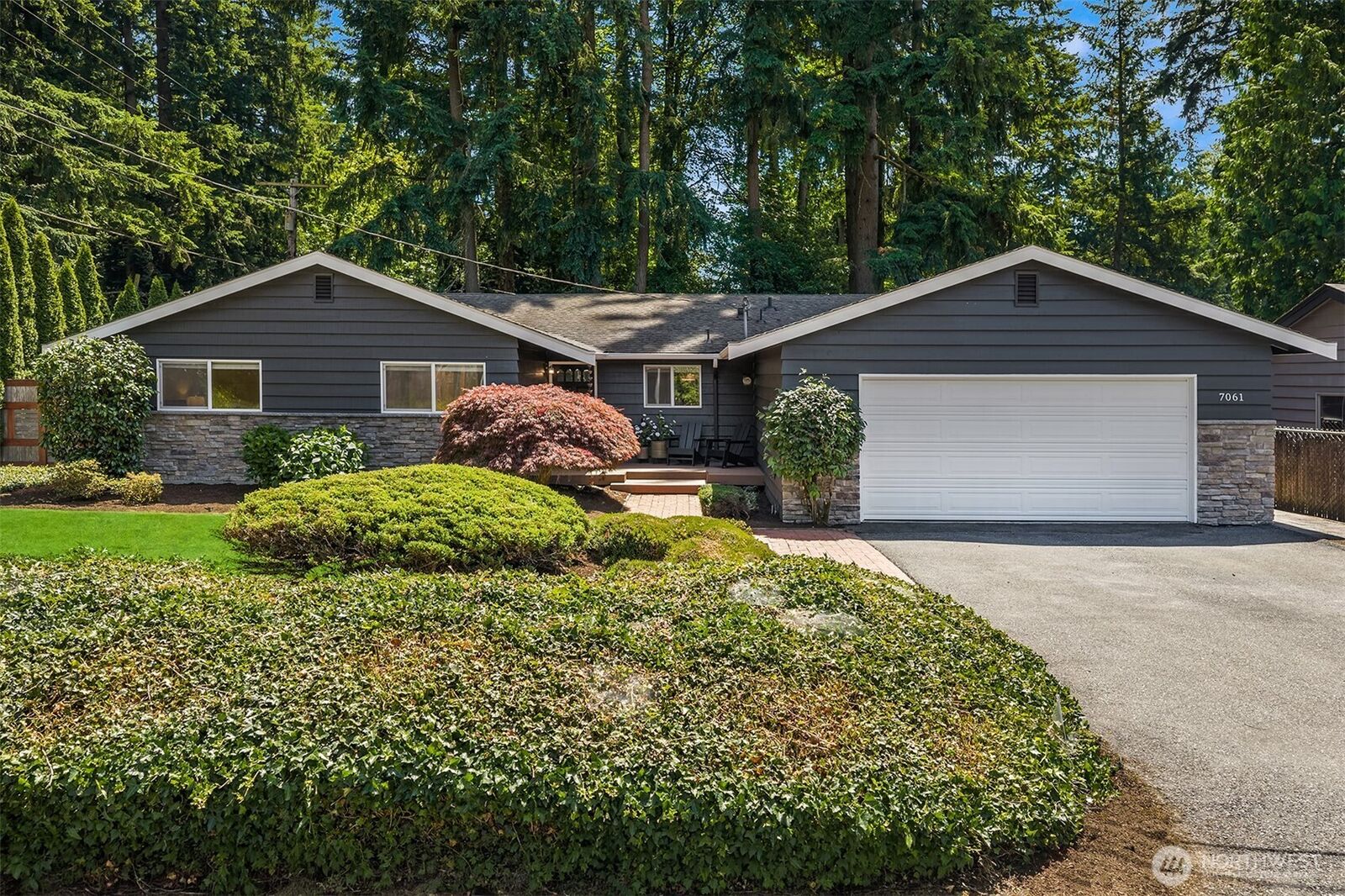 Property Photo:  7061 NE 137th Street  WA 98034 