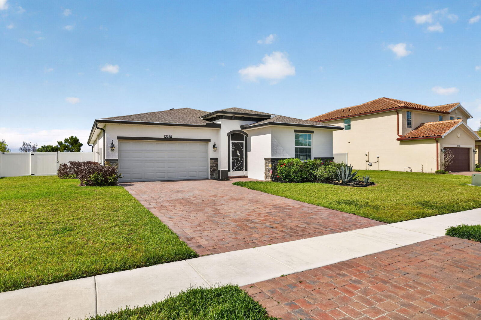 Property Photo:  13275 NW Copper Creek Drive  FL 34987 