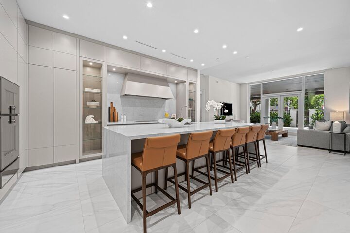 Property Photo:  220 SE Mizner Boulevard 102  FL 33432 