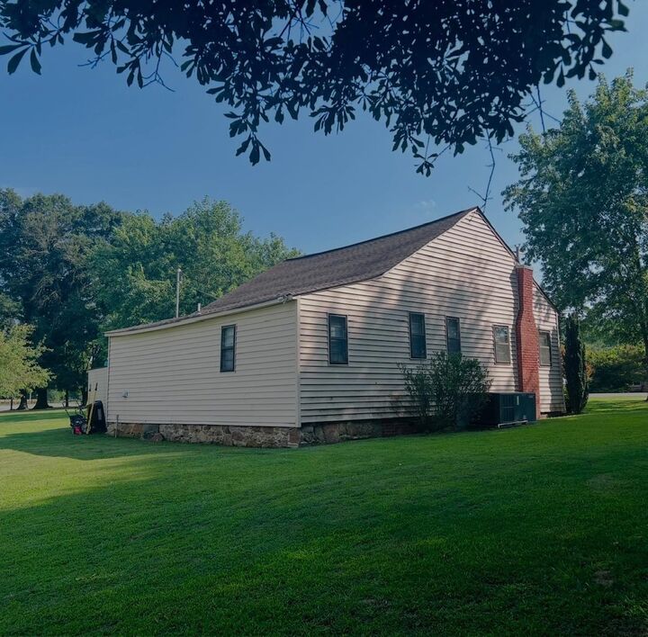 Property Photo: 922 Wesley Ave N AL 35058