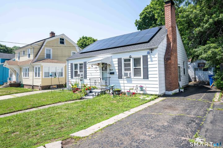 Property Photo:  121 Fourth Street  CT 06514 