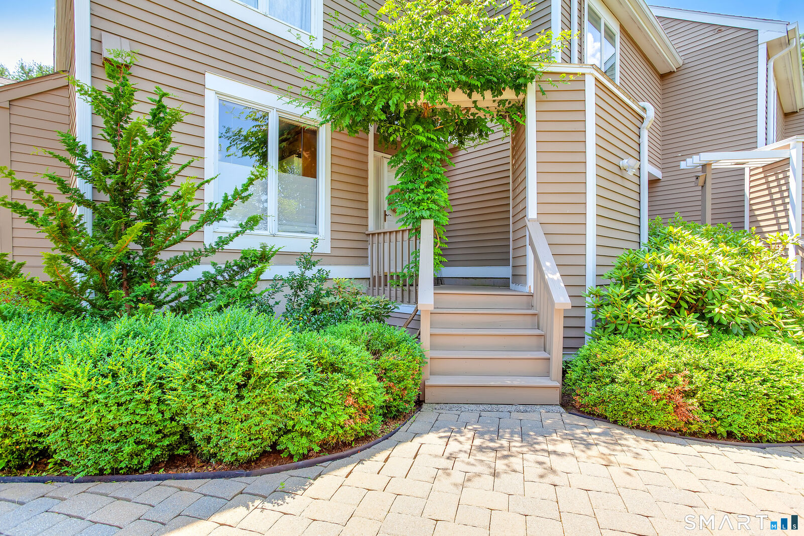 Property Photo: 80 Seaview Terrace 32 CT 06437