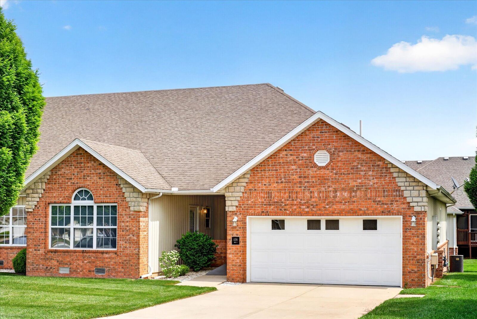 Property Photo:  1376 N Sandy Creek Circle  MO 65714 