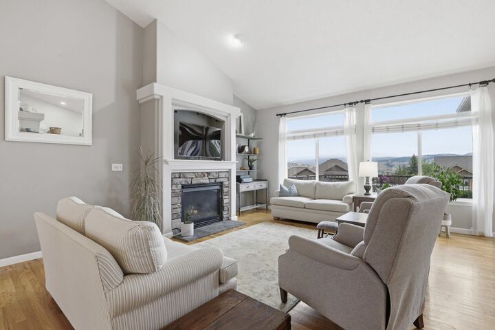 Property Photo: 17706 E Galaxy Rd WA 99016