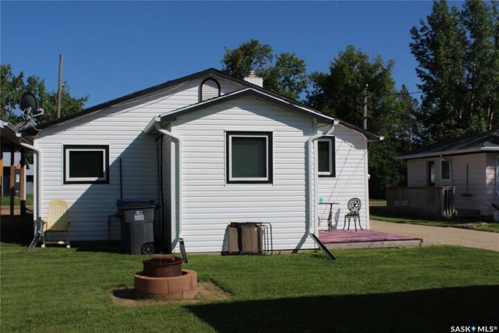 Property Photo: 213 Westman Street SK S0C 1S0