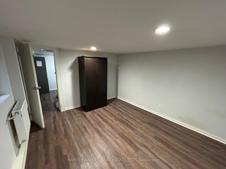 Photo de la propriété:  1098 Bathurst Street 3  ON M5R 3G9 