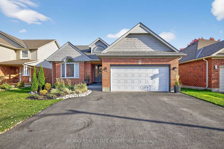 Property Photo: 103 Hunter Road ON L9W 5C2