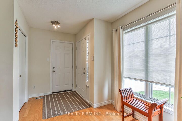 Property Photo: 100 Stroud Crescent 11 ON N6E 4A1