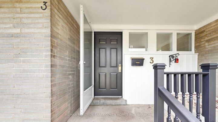 Property Photo: 3 Greengate Road ON M3B 1E7