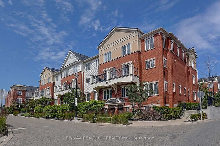 2492 Post Road 16 — photo 1