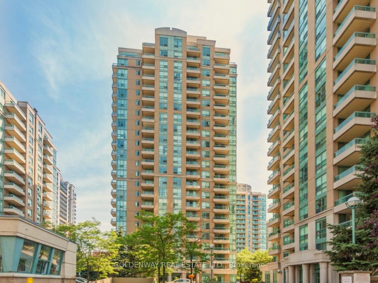 Property Photo:  3 Pemberton Avenue 607  ON M2M 4M1 