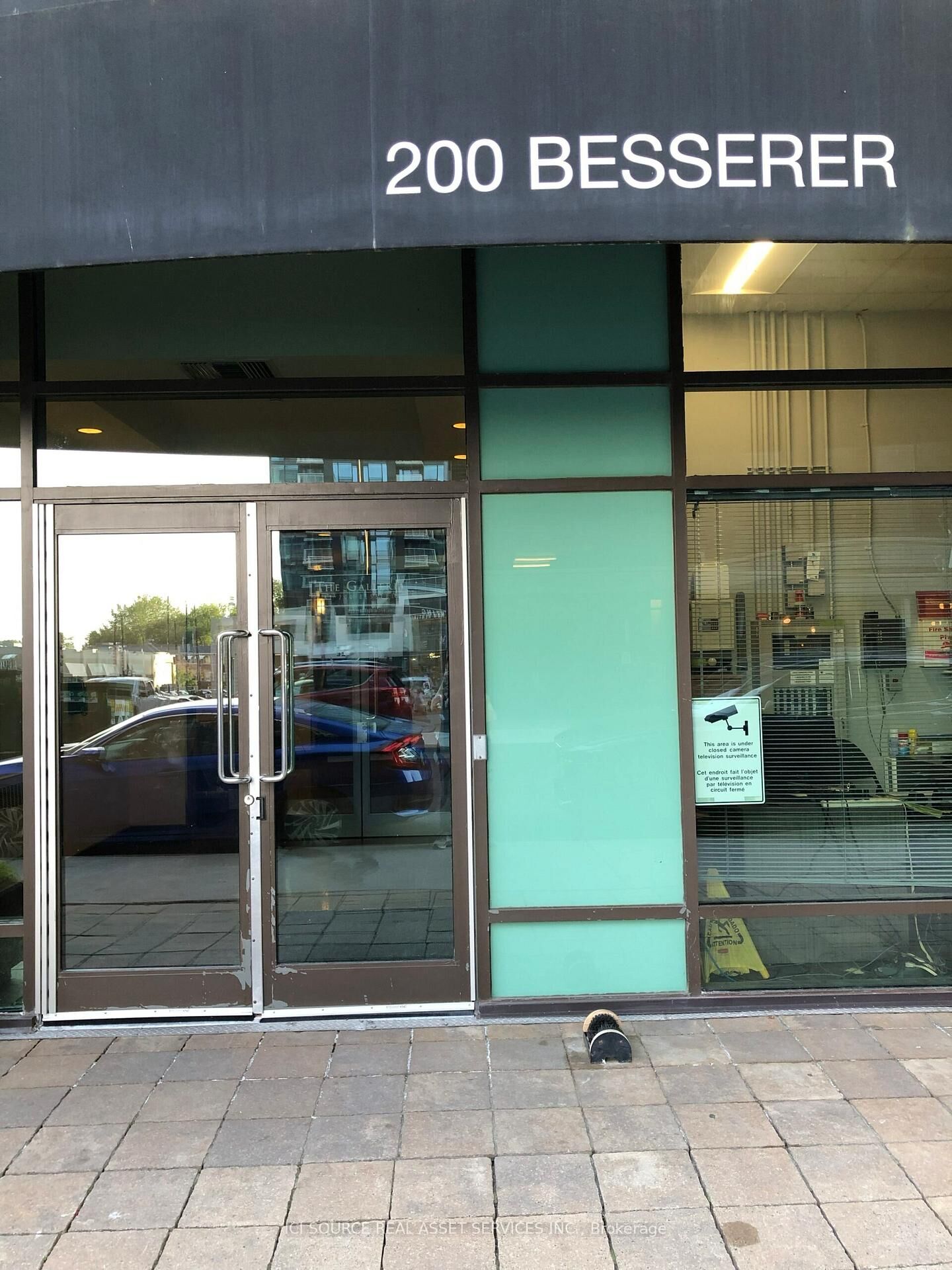 Property Photo:  200 Besserer Street 1210  ON K1N 0A7 