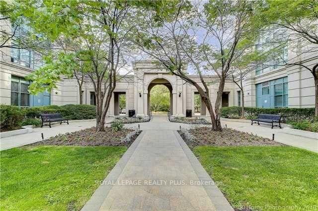 Property Photo:  5 Emerald Lane Ph 409  ON L4J 8P7 