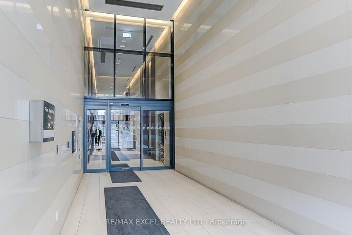 Property Photo: 501 Yonge Street 3509 ON M4Y 0G8