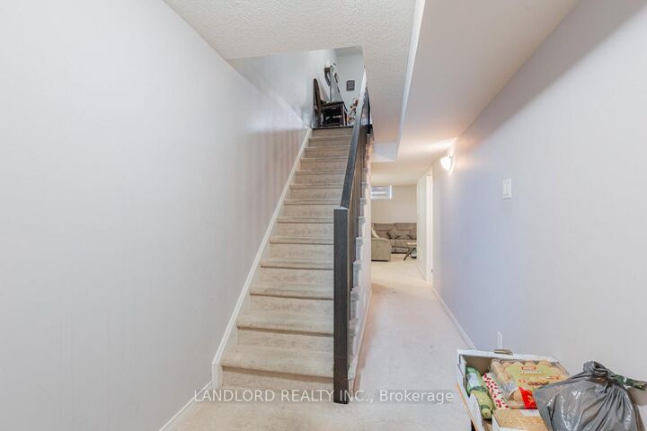 Property Photo: 13 Utopia Way ON L6P 4A6