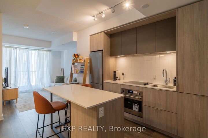 Property Photo:  35 Tubman Avenue 922  ON M5A 0T1 