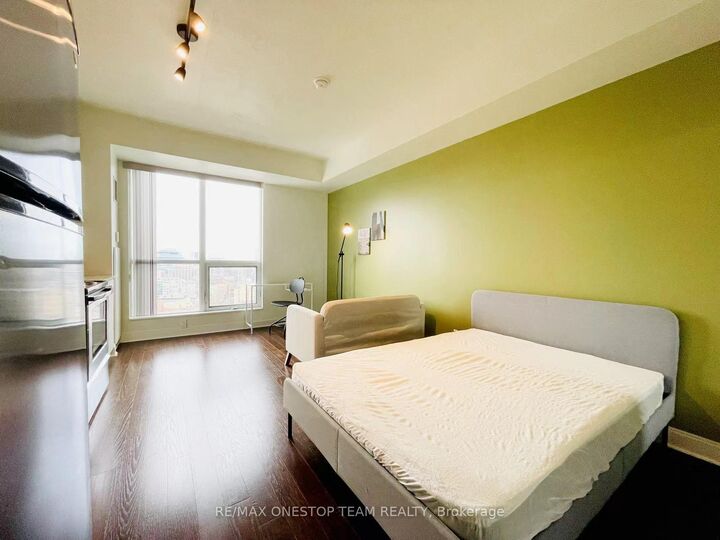 Property Photo:  1 Scott Street 2110  ON M5E 1A1 