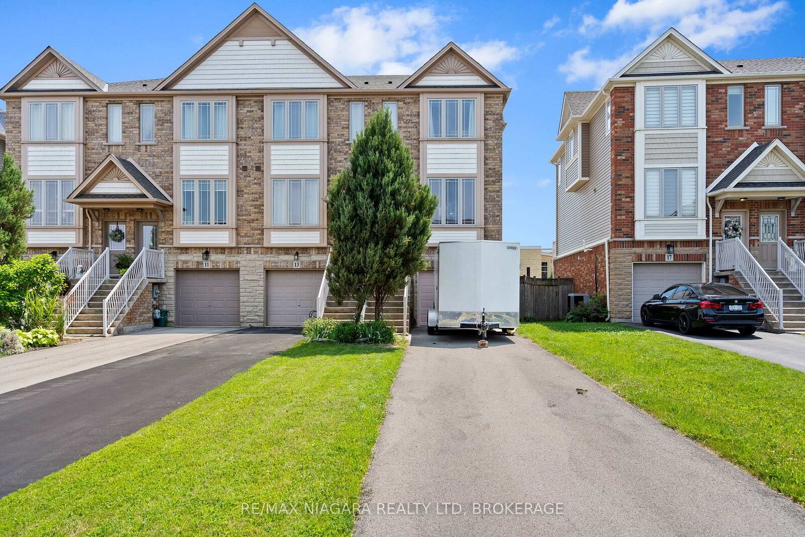 Property Photo:  15 Hemlock Way  ON L3M 0A7 