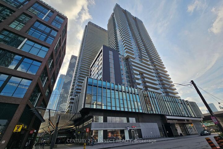 Property Photo: 20 Richardson Street 1407 ON M5A 0S6