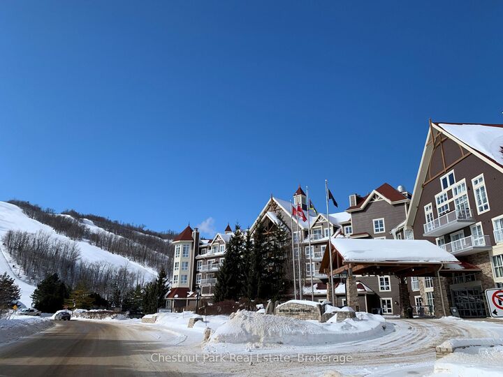 Property Photo: 220 Gord Canning Drive 157 ON L9Y 0N8