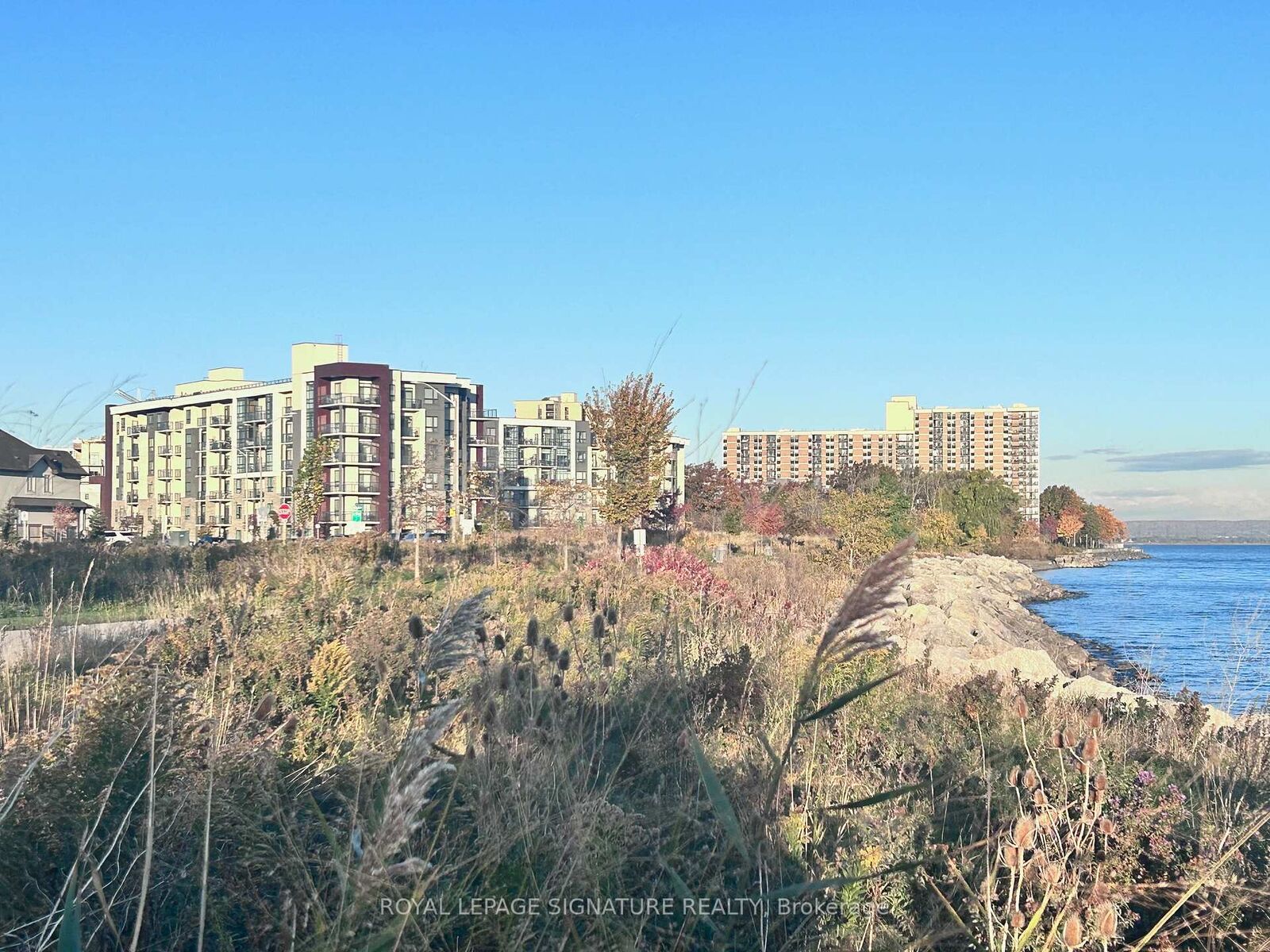 Property Photo:  101 Shoreview Place 110  ON L8E 0K2 