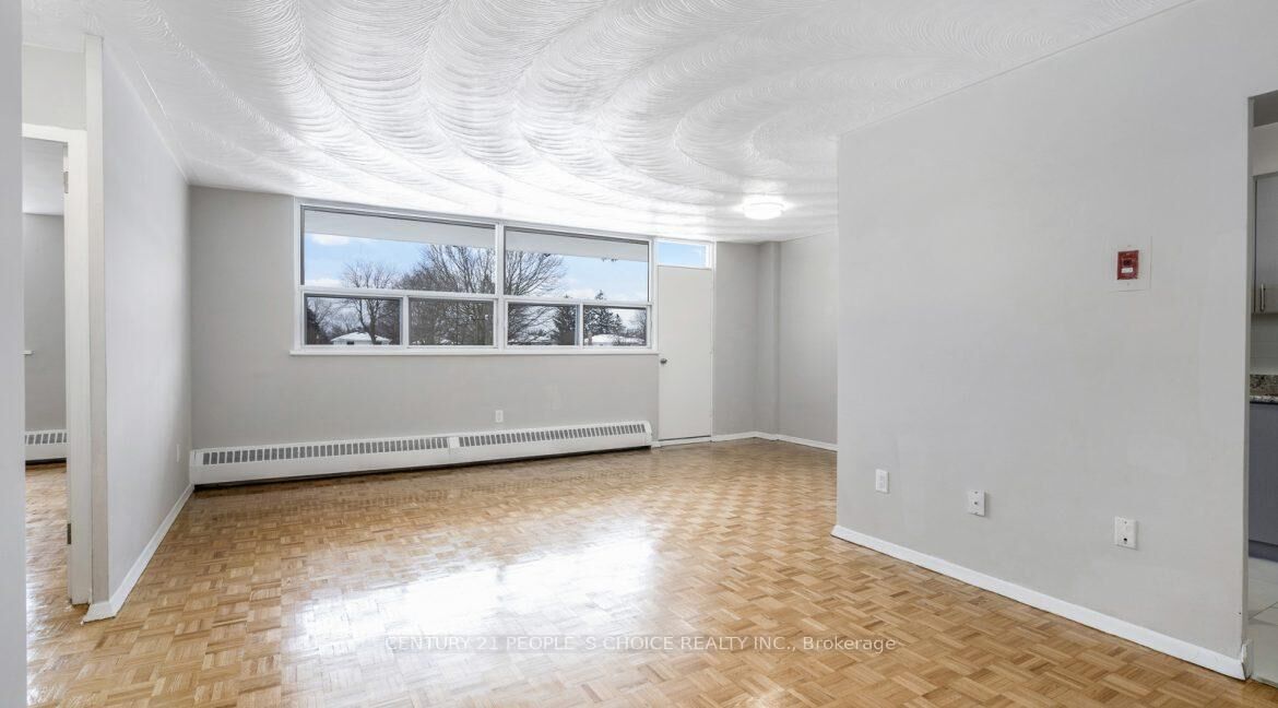 Property Photo:  3875 Sheppard Avenue E 605  ON M1T 3L6 