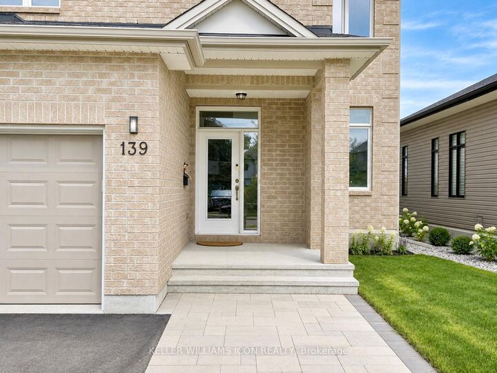 Property Photo:  139 Cambie Road  ON K1X 0A6 