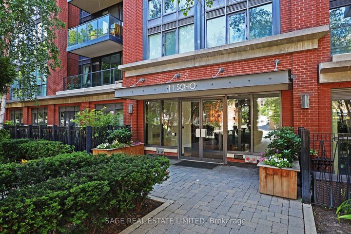 Property Photo:  11 Soho Street 405  ON M5T 3L7 