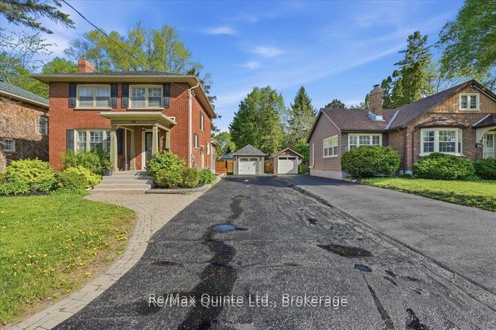 Property Photo:  238 Victoria Avenue  ON K8N 2C5 