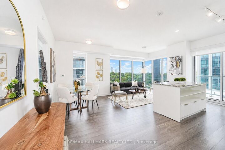 Property Photo: 50 O'Neill Road 521 ON M3C 0R1