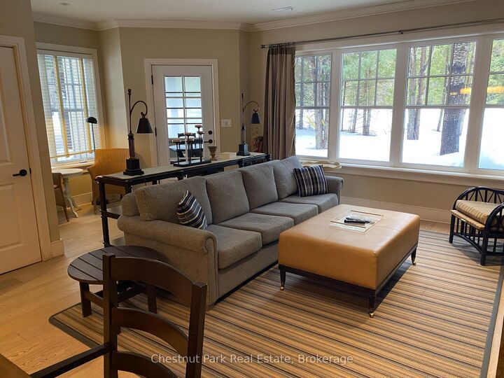 Property Photo:  101 Emerald Hill Court S  ON P2A 2W8 