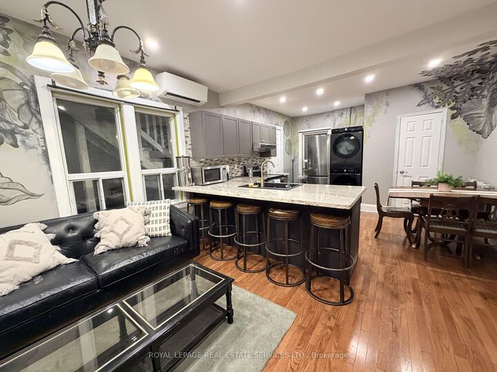 Property Photo:  1294 Queen Street W A  ON M6K 1L4 