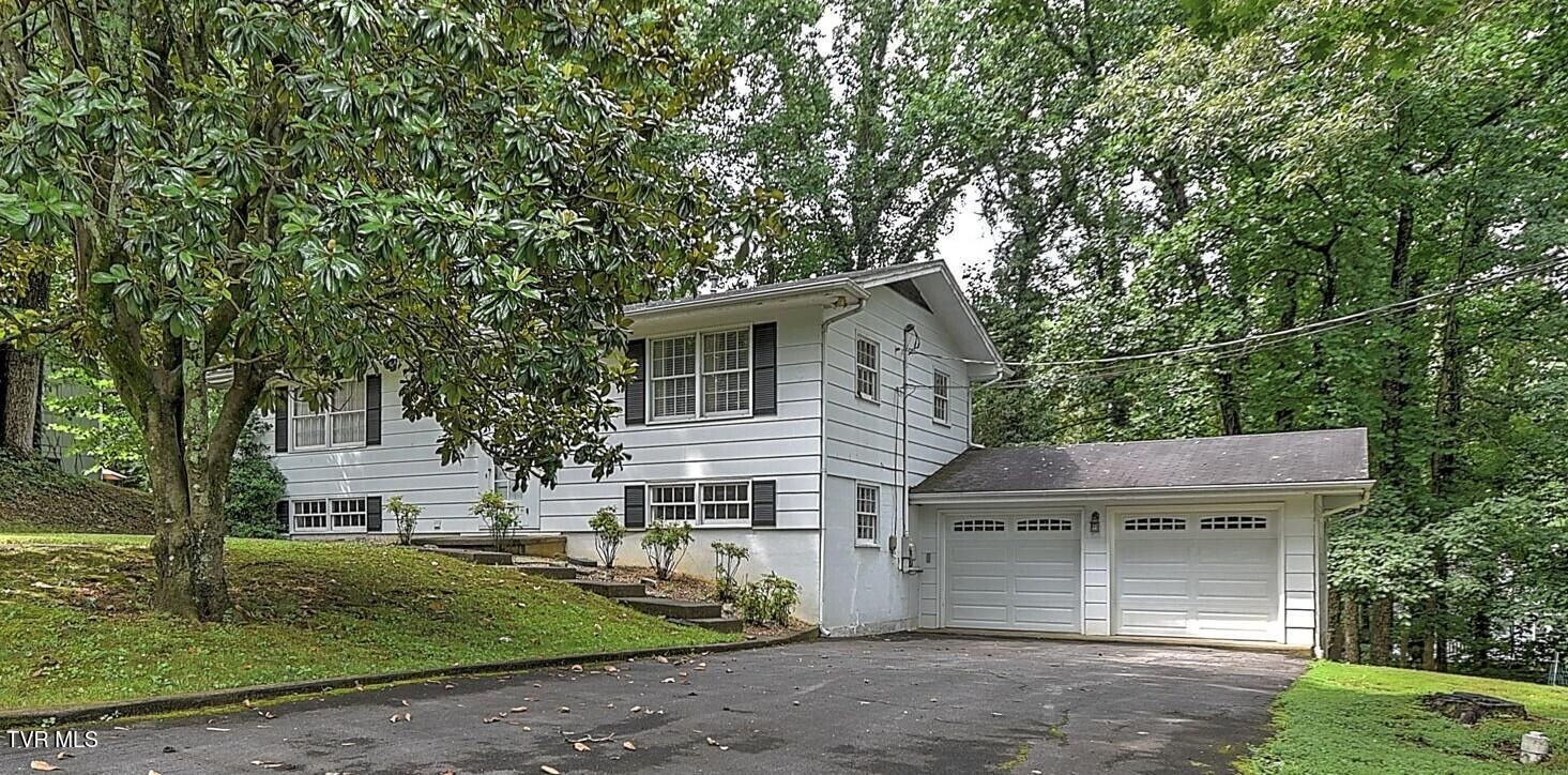 Property Photo:  1410 Brentwood Drive  TN 37743 