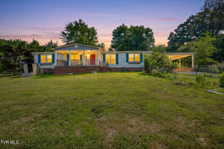 Property Photo:  353 Center Drive  TN 37617 