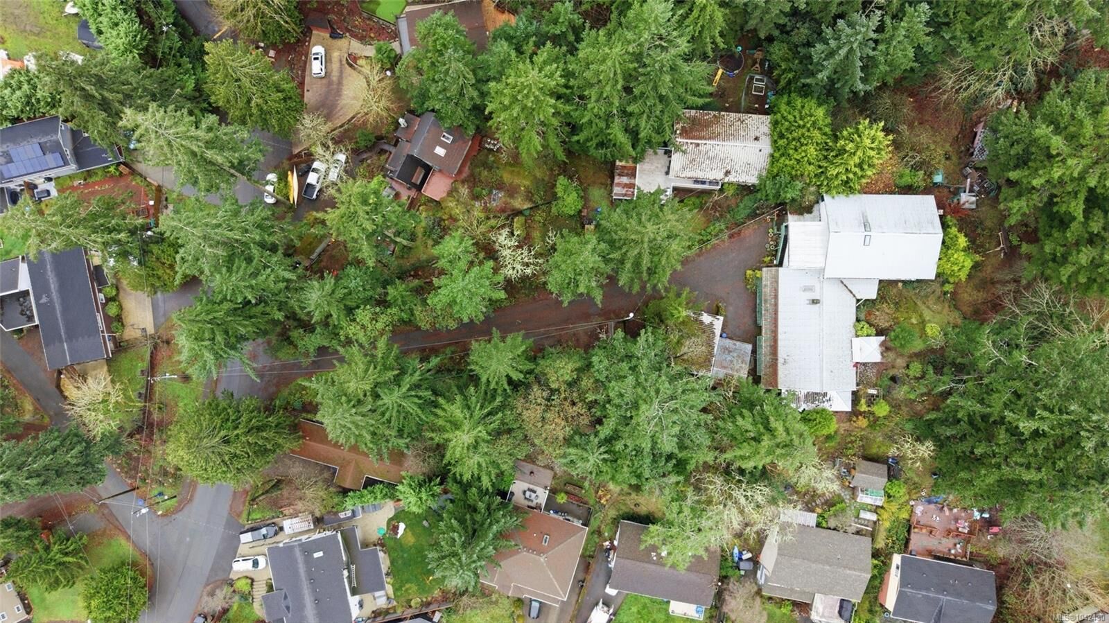 Property Photo: 2511 Florence Lake Rd BC V9B 4H3