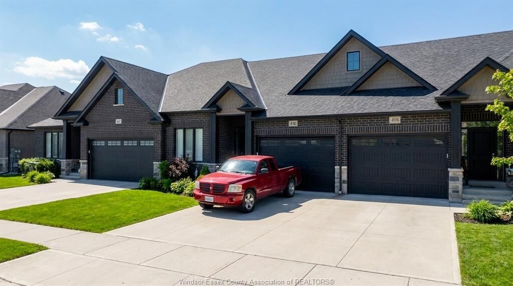 Property Photo: 410 Caserta Crescent ON N0R 1Z0