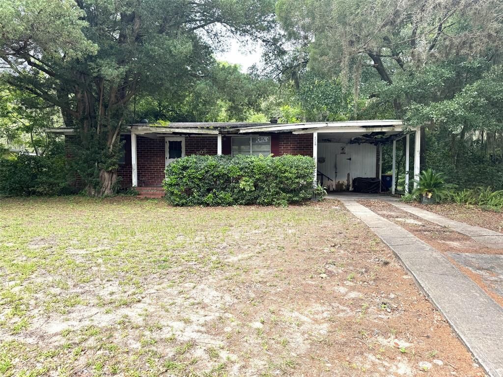 Property Photo: 508 Stanley Drive FL 32034