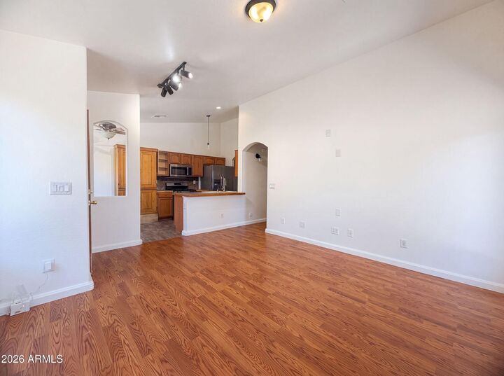 Property Photo:  1321 W Matthews Drive  AZ 85143 