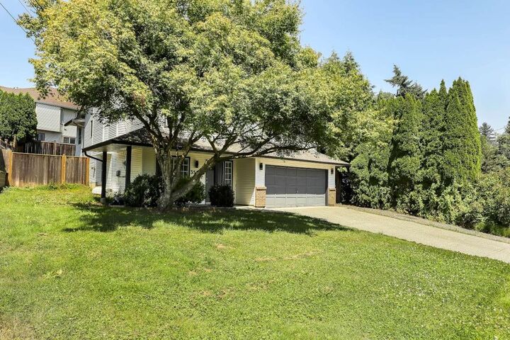Property Photo: 35063 Spencer Street BC V3G 2E3