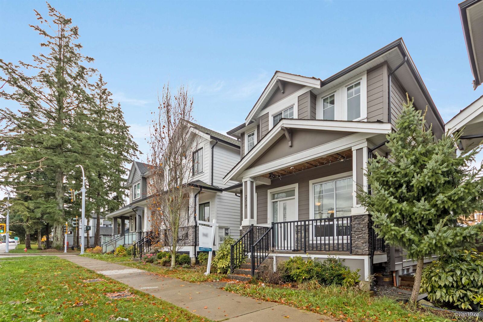Property Photo: 2517 168 Street BC V3Z 0A7