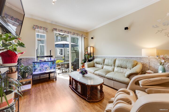Property Photo: 1010 Ewen Avenue 19 BC V3M 5C9