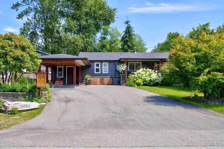 Property Photo: 12082 261 Street BC V2W 2A6