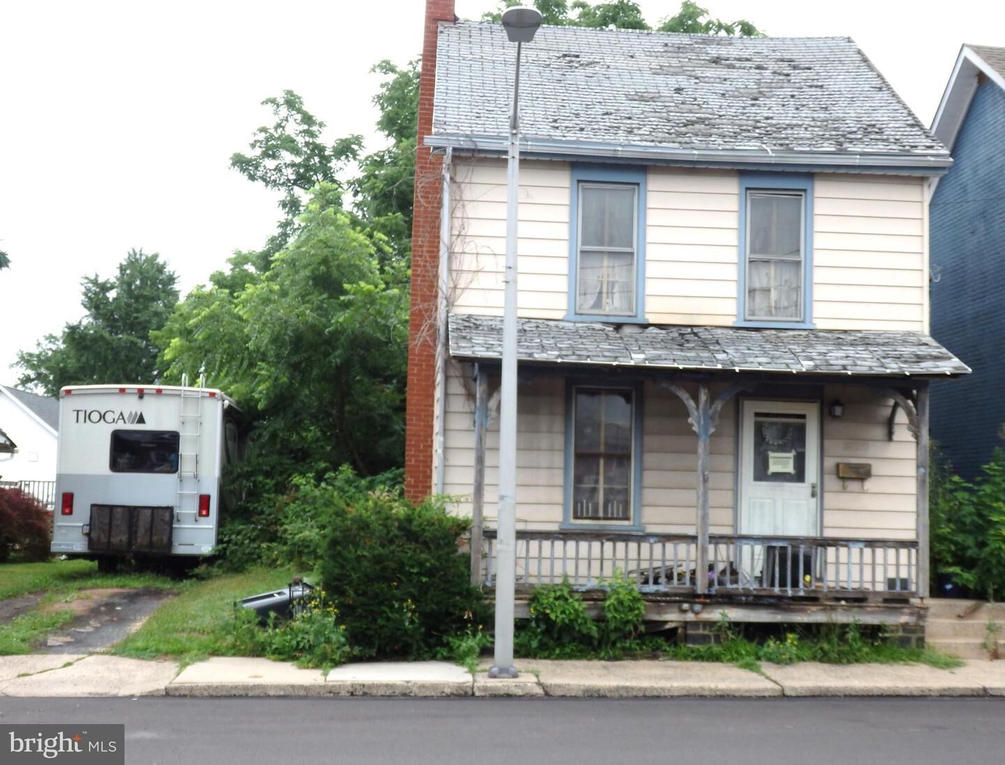 Property Photo: 21 S 9th Street PA 18951
