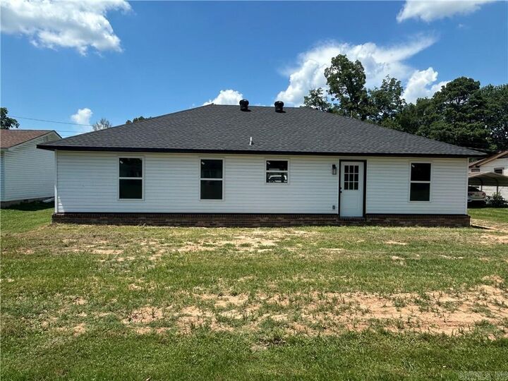 Property Photo: 313 Tucker AR 72834
