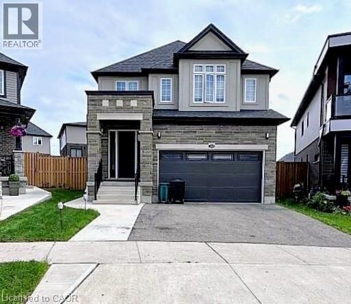 Property Photo: 544 Nathalie Crescent ON N2E 0H8