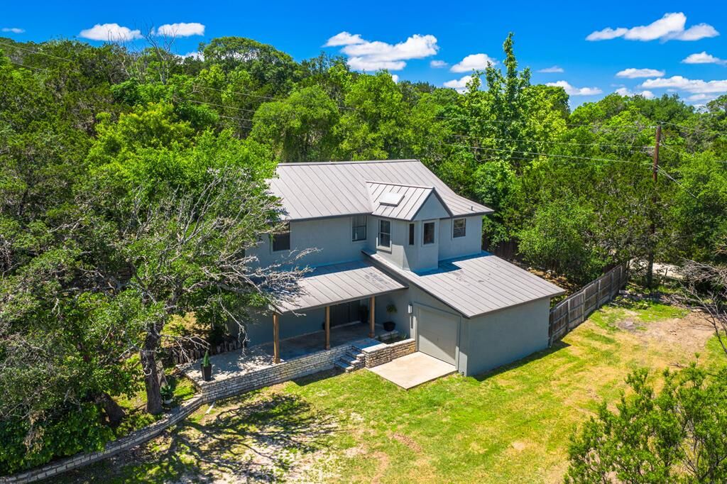Property Photo:  109 Debra Ln  TX 78024 