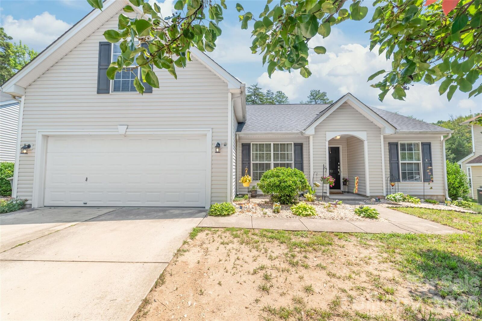 Property Photo:  251 Summit Park Court  NC 28083 