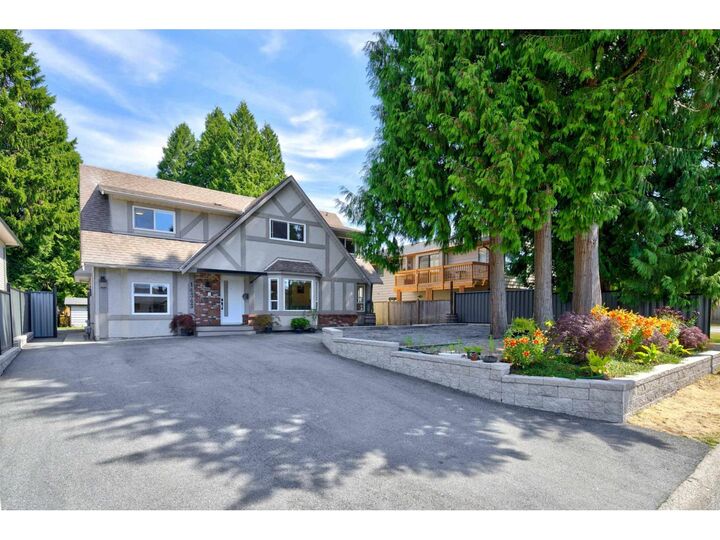 Property Photo:  14343 17 Avenue  BC V4A 6L3 