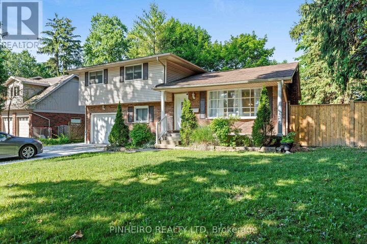 Property Photo:  1543 Stoneybrook Crescent  ON N5X 1C6 