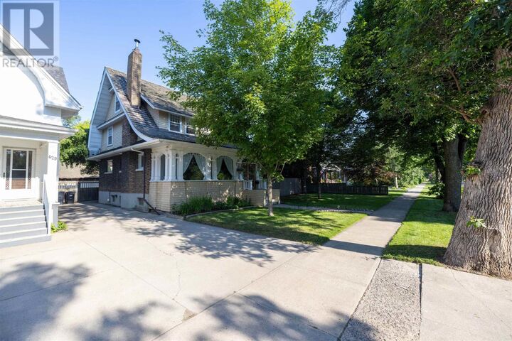Property Photo: 427 Norah St S ON P7E 1P1